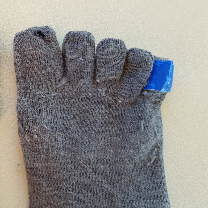 Blister-Free: A Review of ToeToe Thin Liner Toe Socks